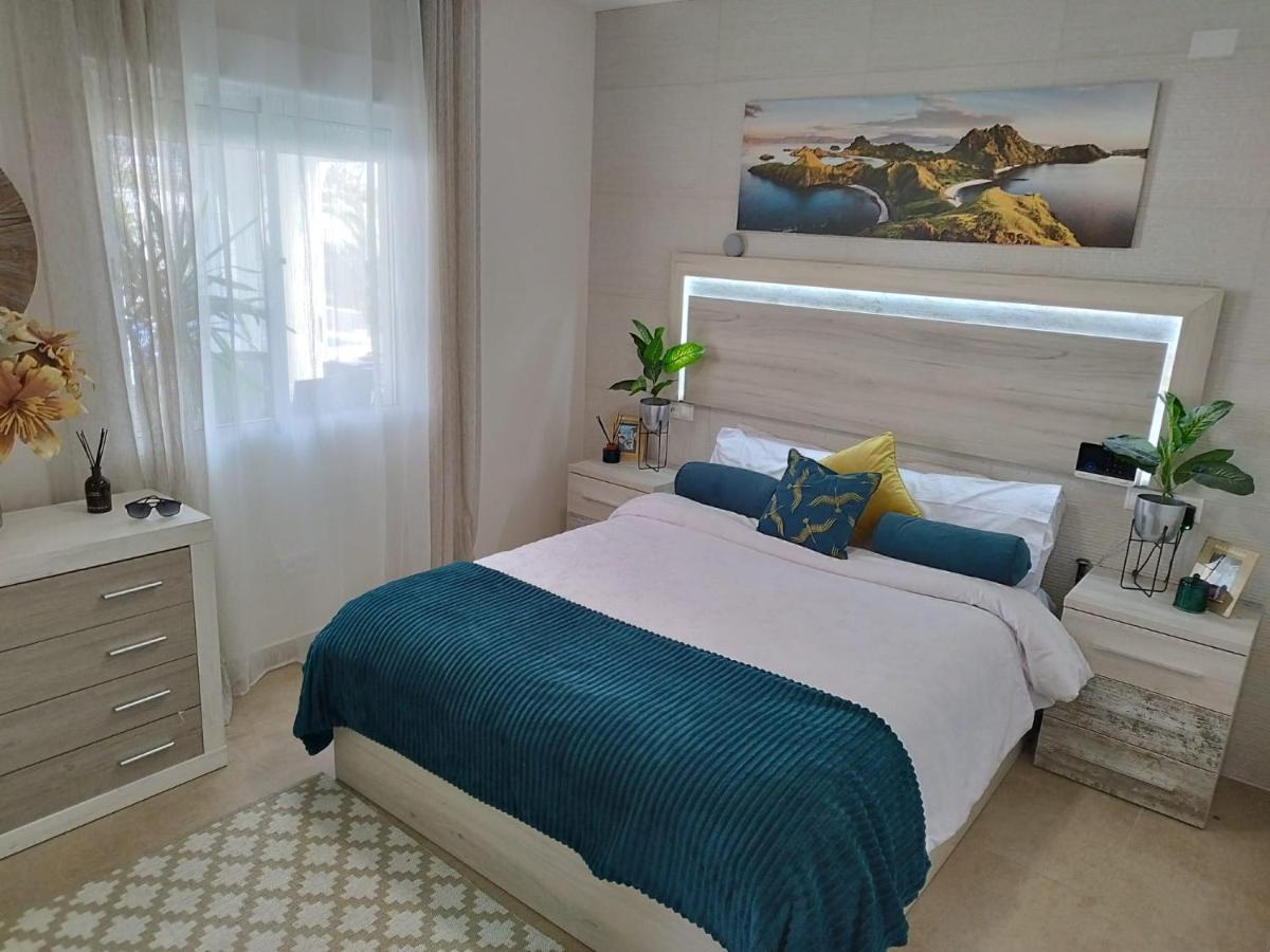 Detached Villa With Private Pool Torrevieja Exterior photo